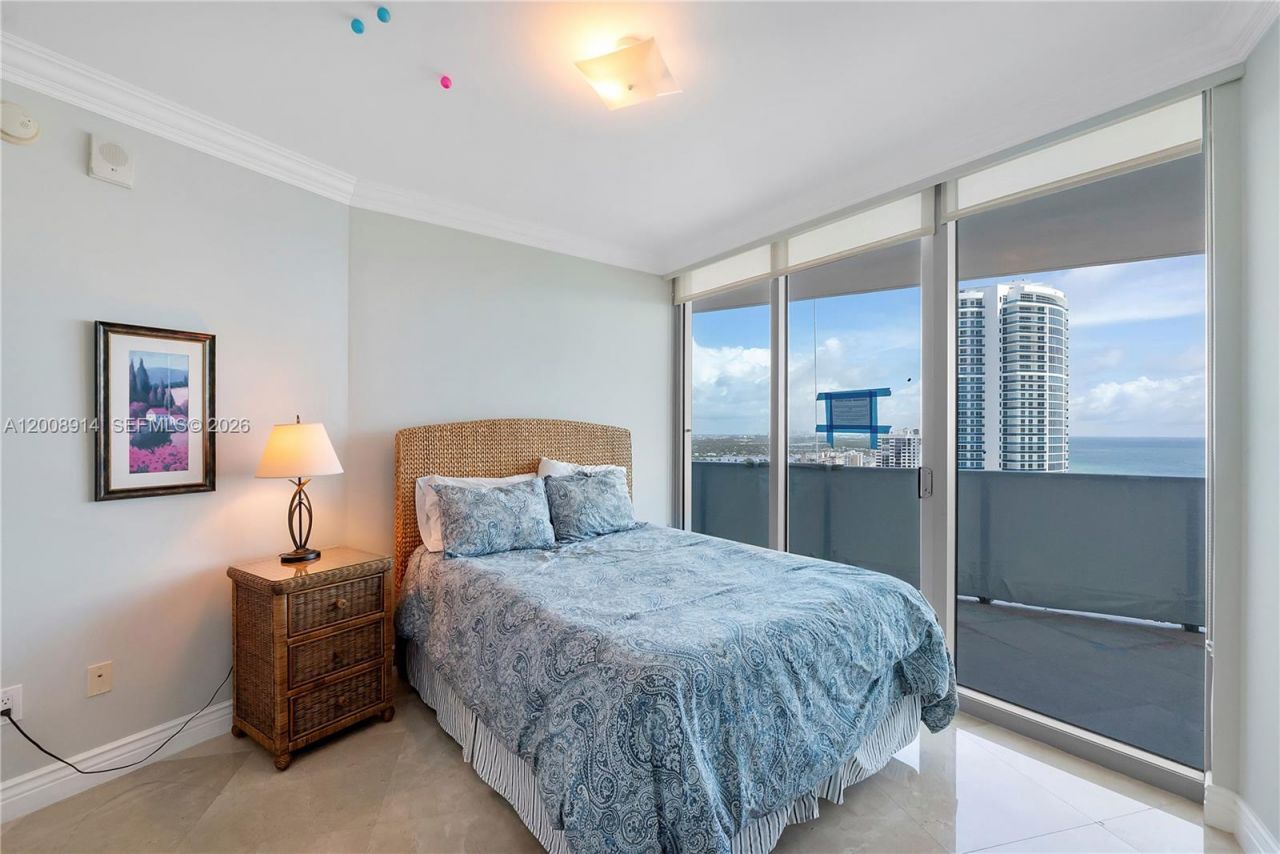 3101 S Ocean Dr, Unit 2705, Hollywood, FL 33019 Photo