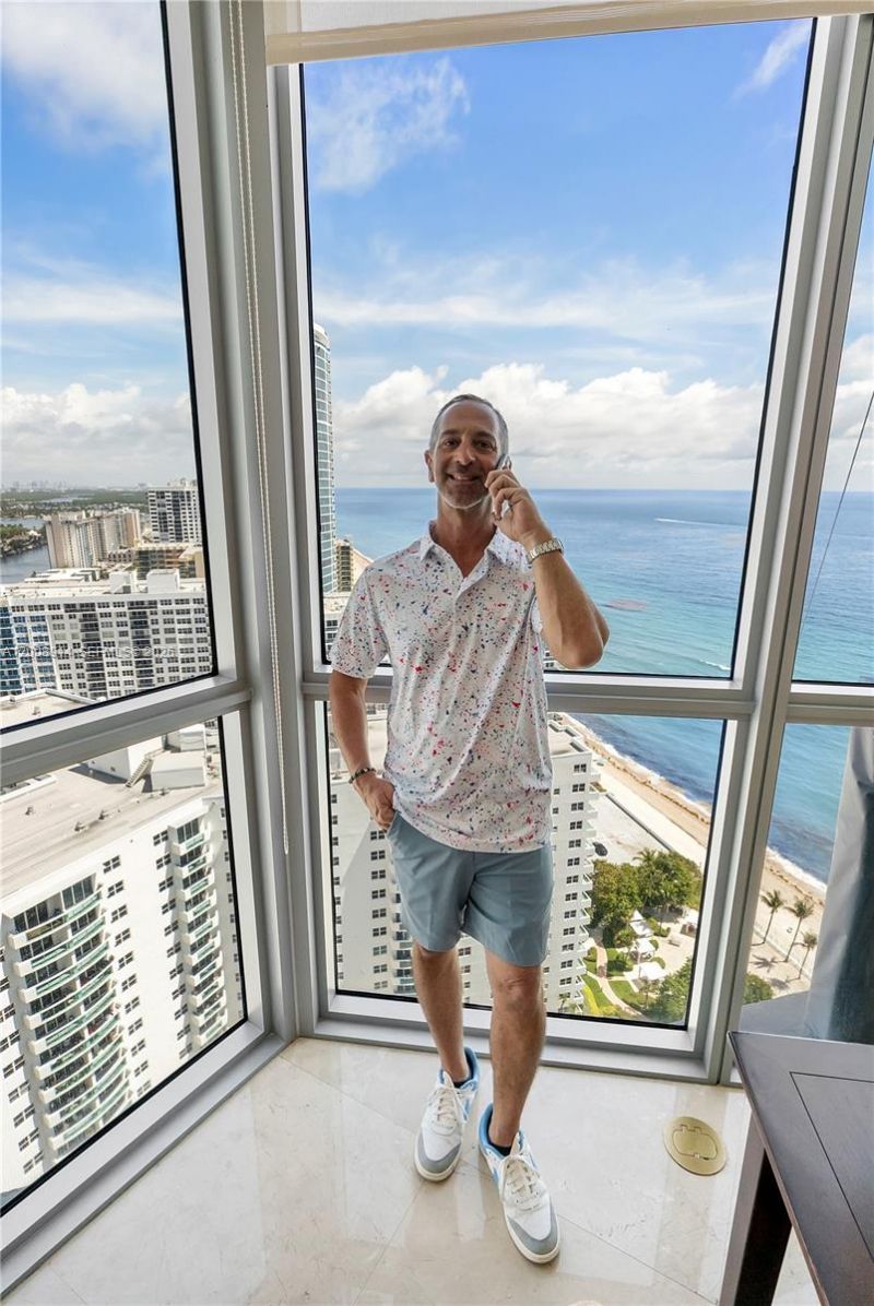 3101 S Ocean Dr, Unit 2705, Hollywood, FL 33019 Photo
