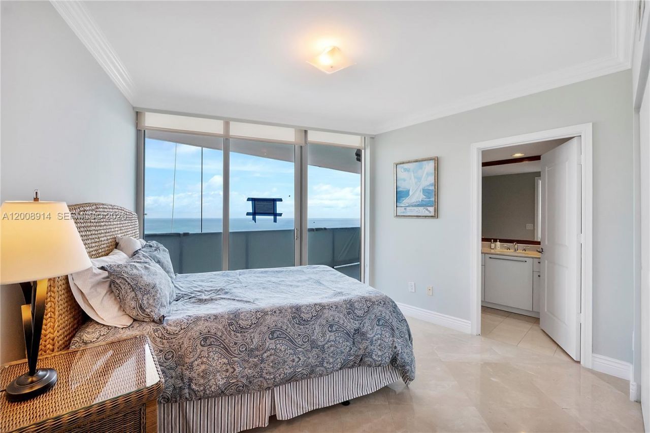 3101 S Ocean Dr, Unit 2705, Hollywood, FL 33019 Photo