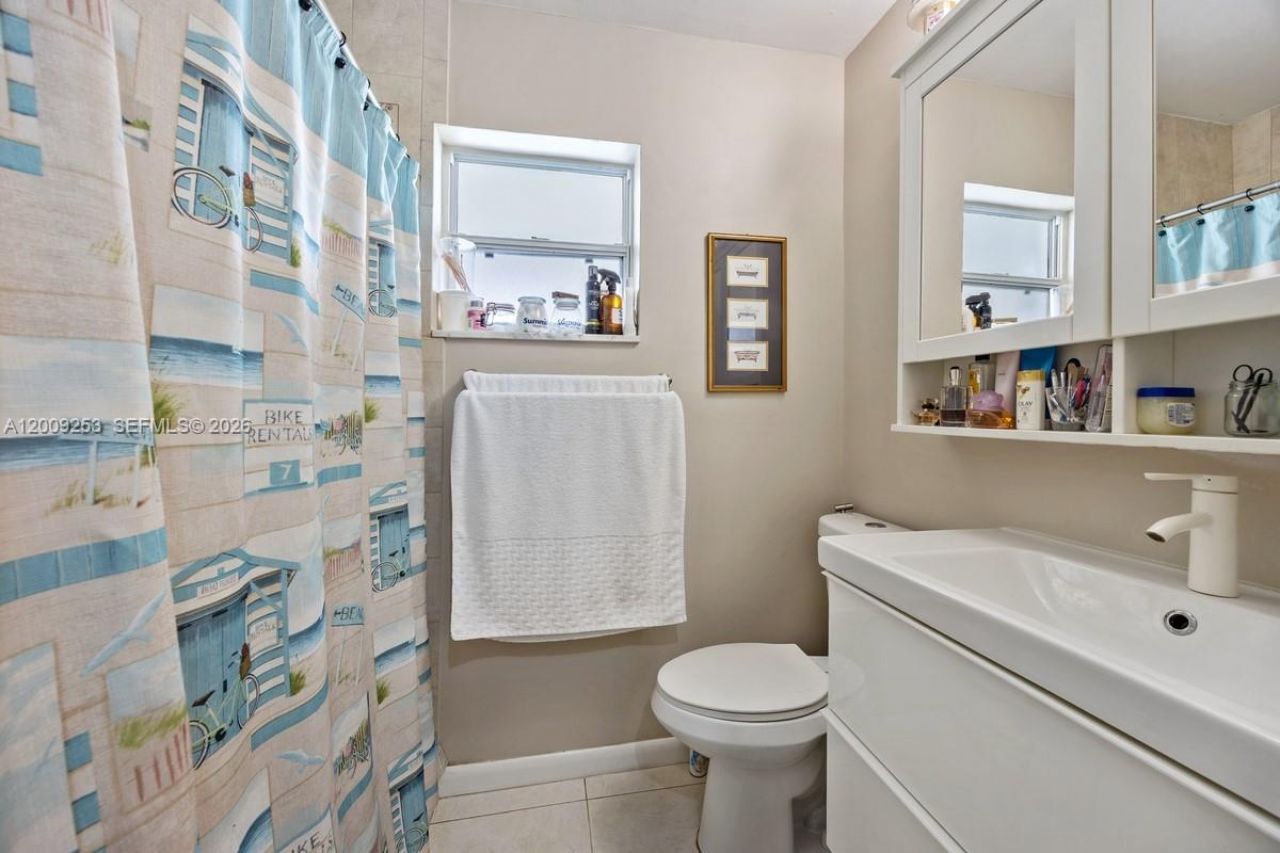 124 SW 10th St , Boynton Beach, FL 33426 Photo