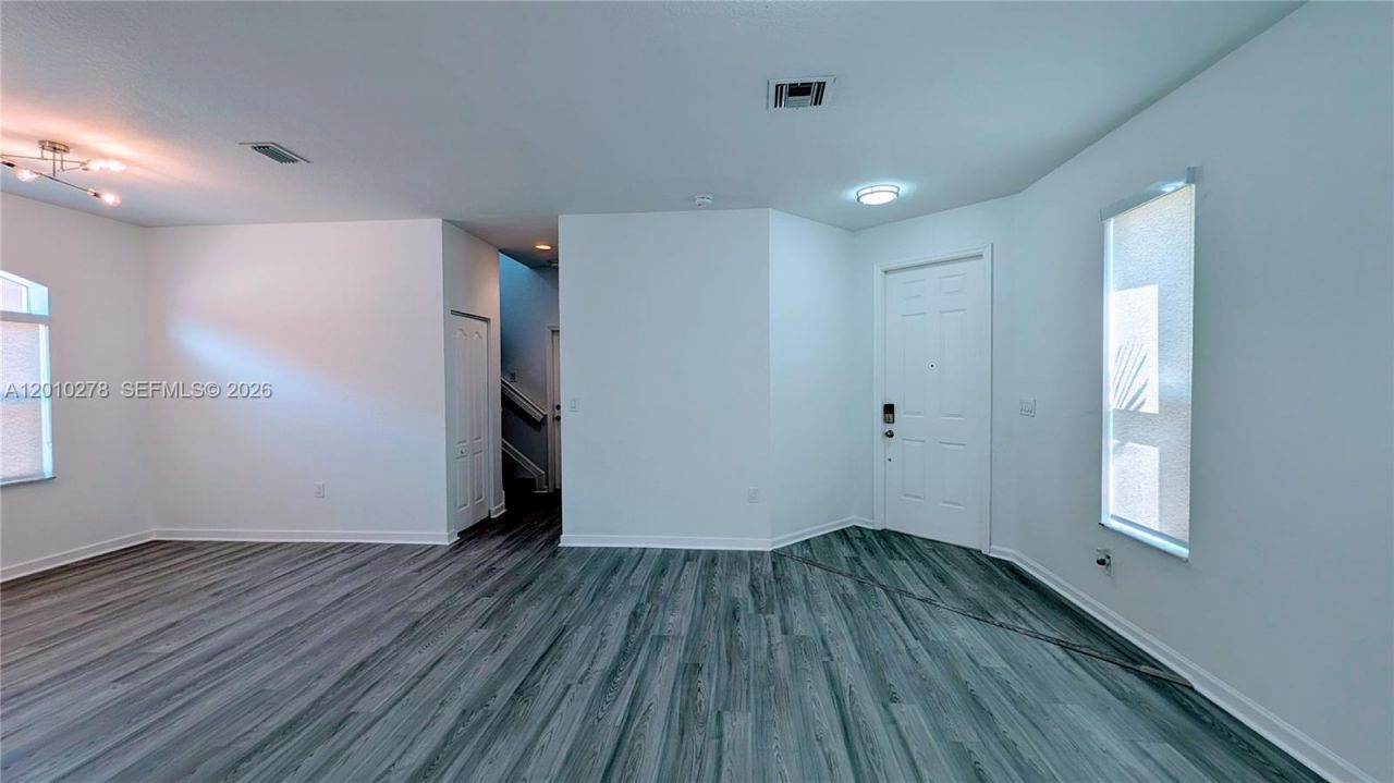 2151 NE 37th Ter , Homestead, FL 33033 Photo