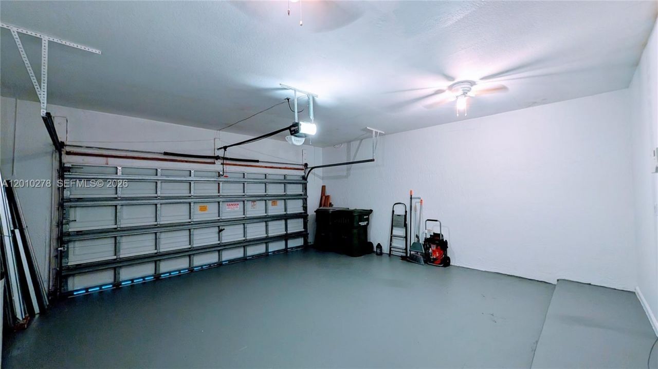 2151 NE 37th Ter , Homestead, FL 33033 Photo