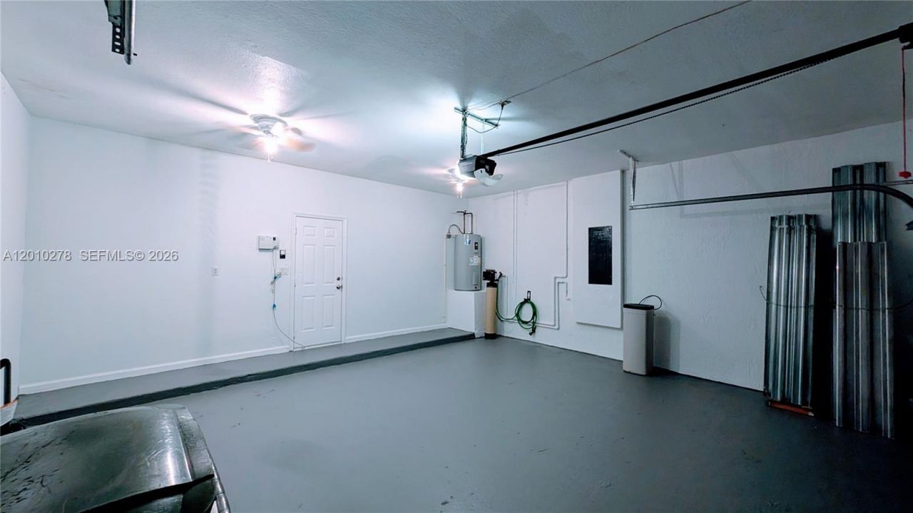 2151 NE 37th Ter , Homestead, FL 33033 Photo