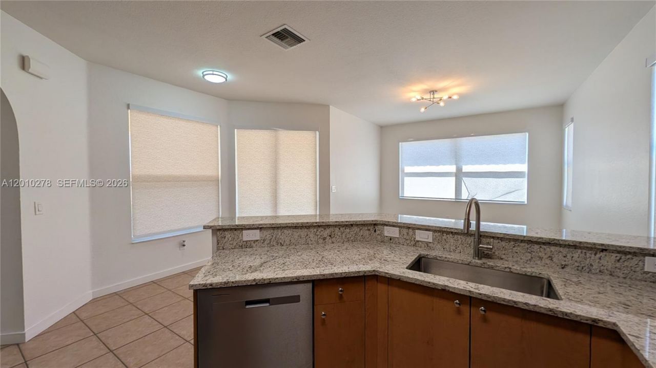 2151 NE 37th Ter , Homestead, FL 33033 Photo