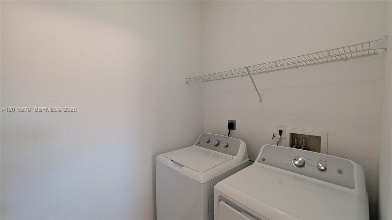 2151 NE 37th Ter , Homestead, FL 33033 Photo