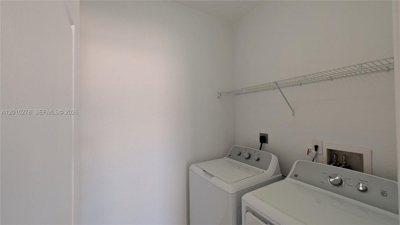 2151 NE 37th Ter , Homestead, FL 33033 Photo