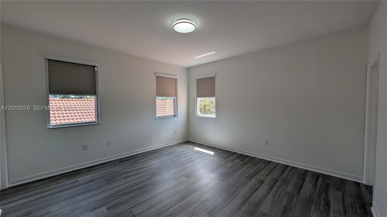 2151 NE 37th Ter , Homestead, FL 33033 Photo