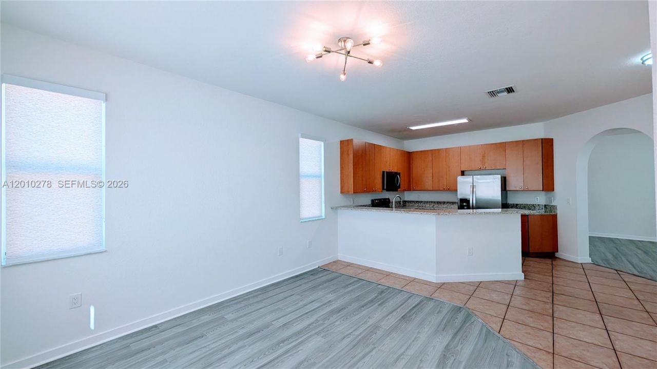 2151 NE 37th Ter , Homestead, FL 33033 Photo