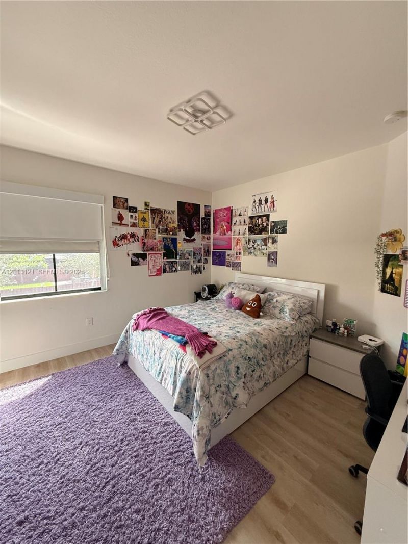 8640 NW 101st Pl , Doral, FL 33178 Photo