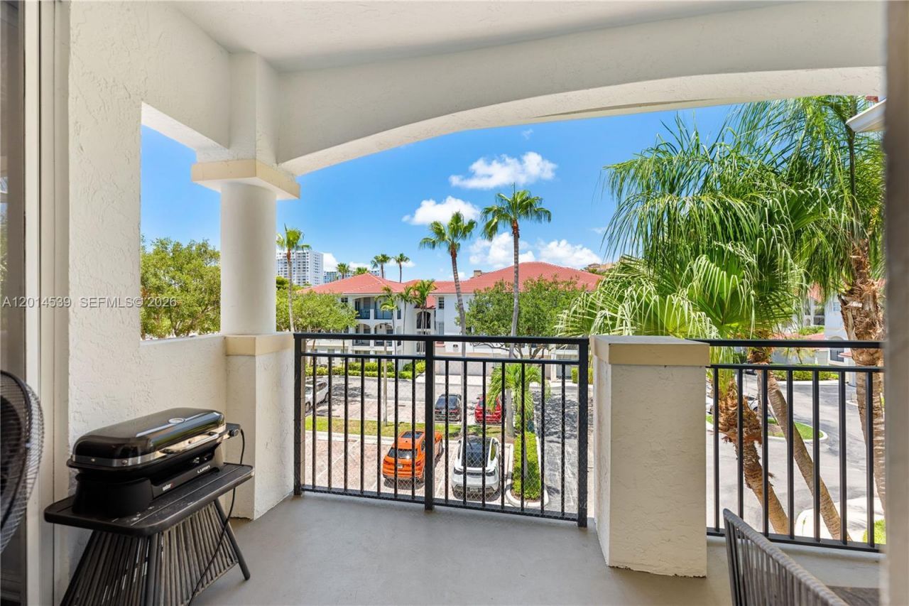 3165 NE 184th St , Unit 6304, Aventura, FL 33160 Photo