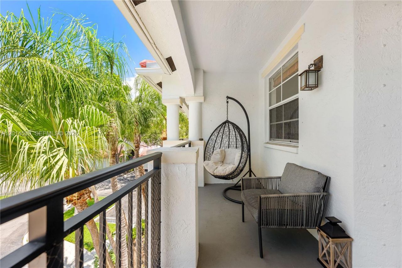 3165 NE 184th St , Unit 6304, Aventura, FL 33160 Photo