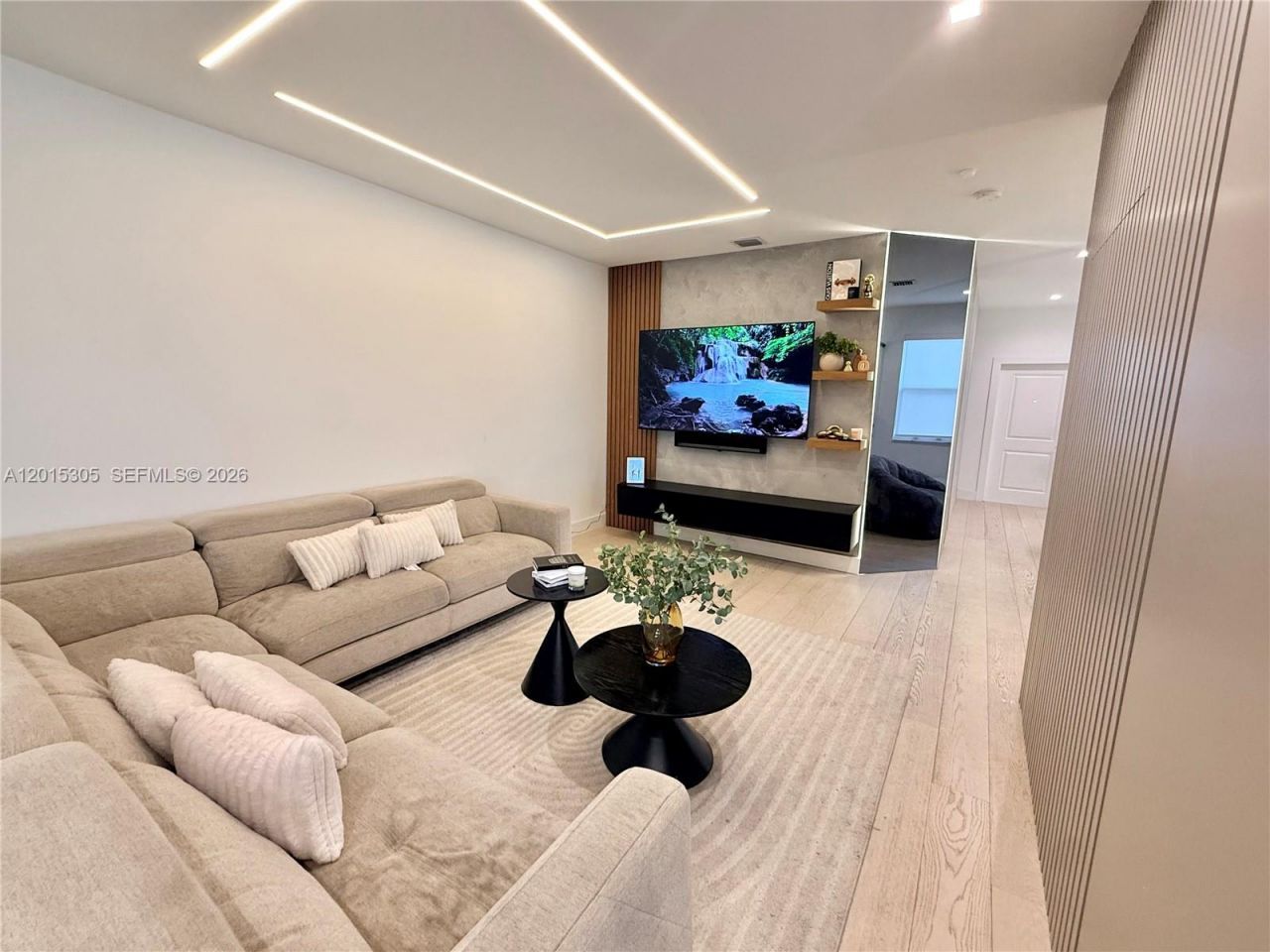 12750 NW 23rd Pl, Miami, FL 33167 Photo
