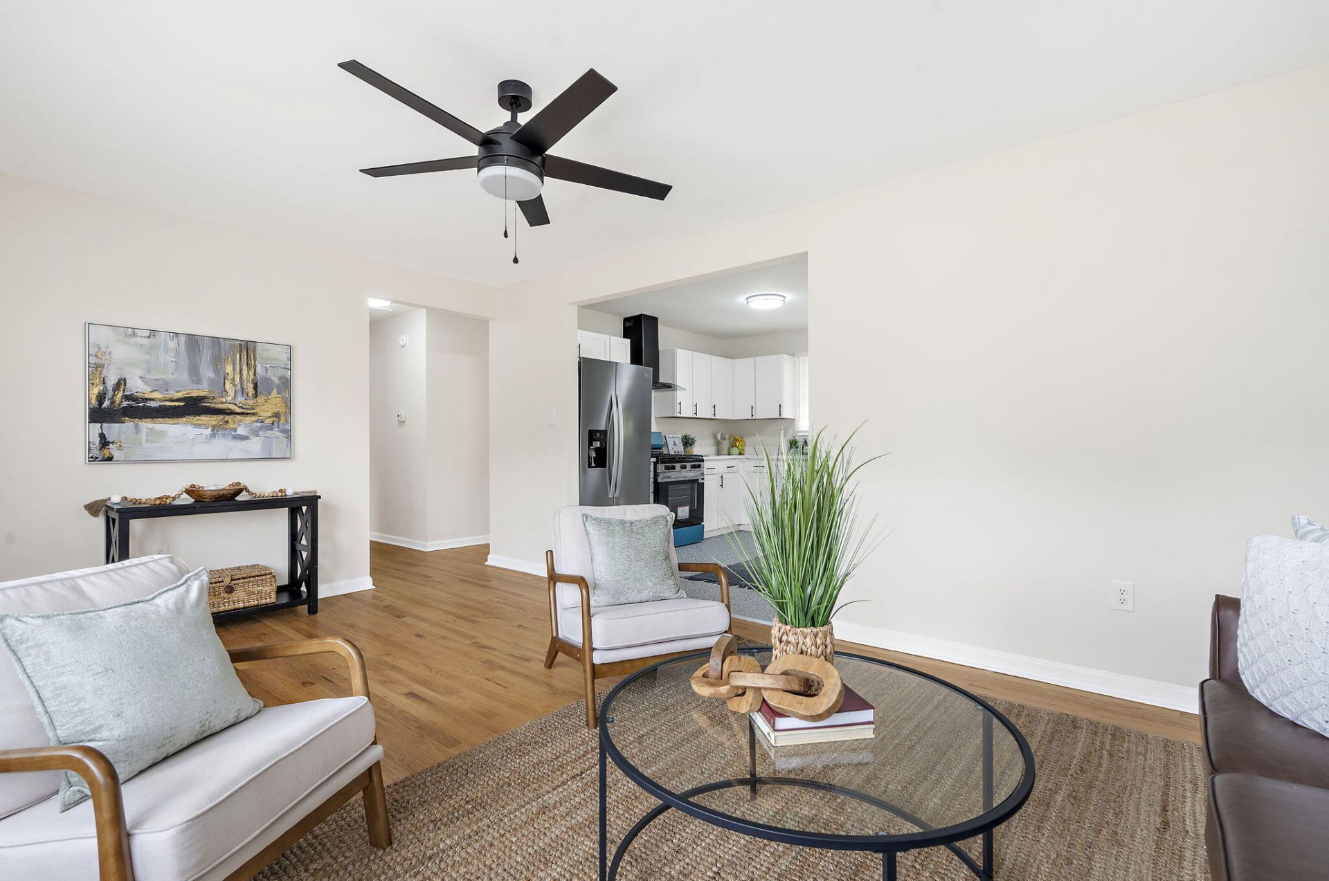 5304 Eileen Street Photo 12
