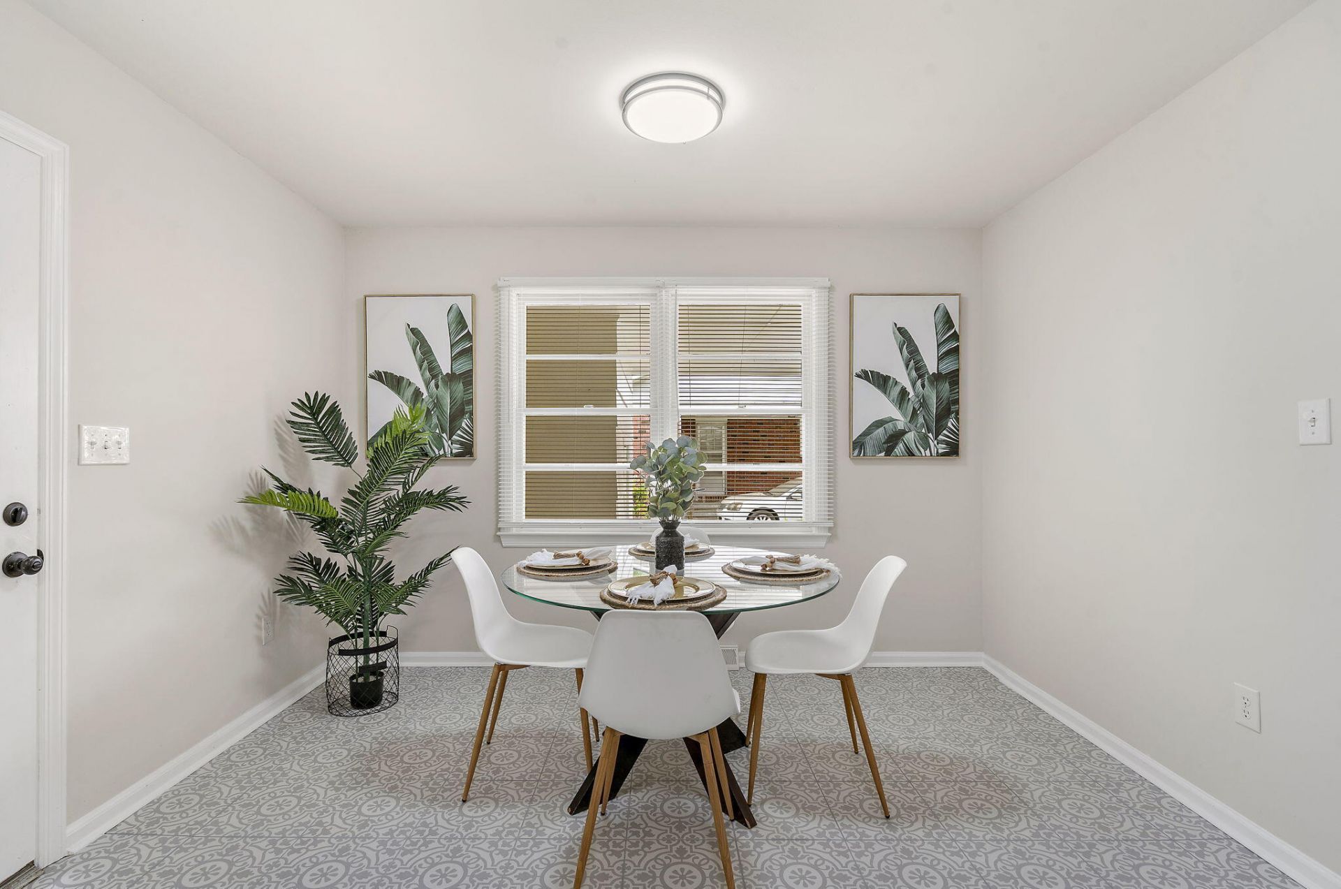 5304 Eileen Street Photo 17
