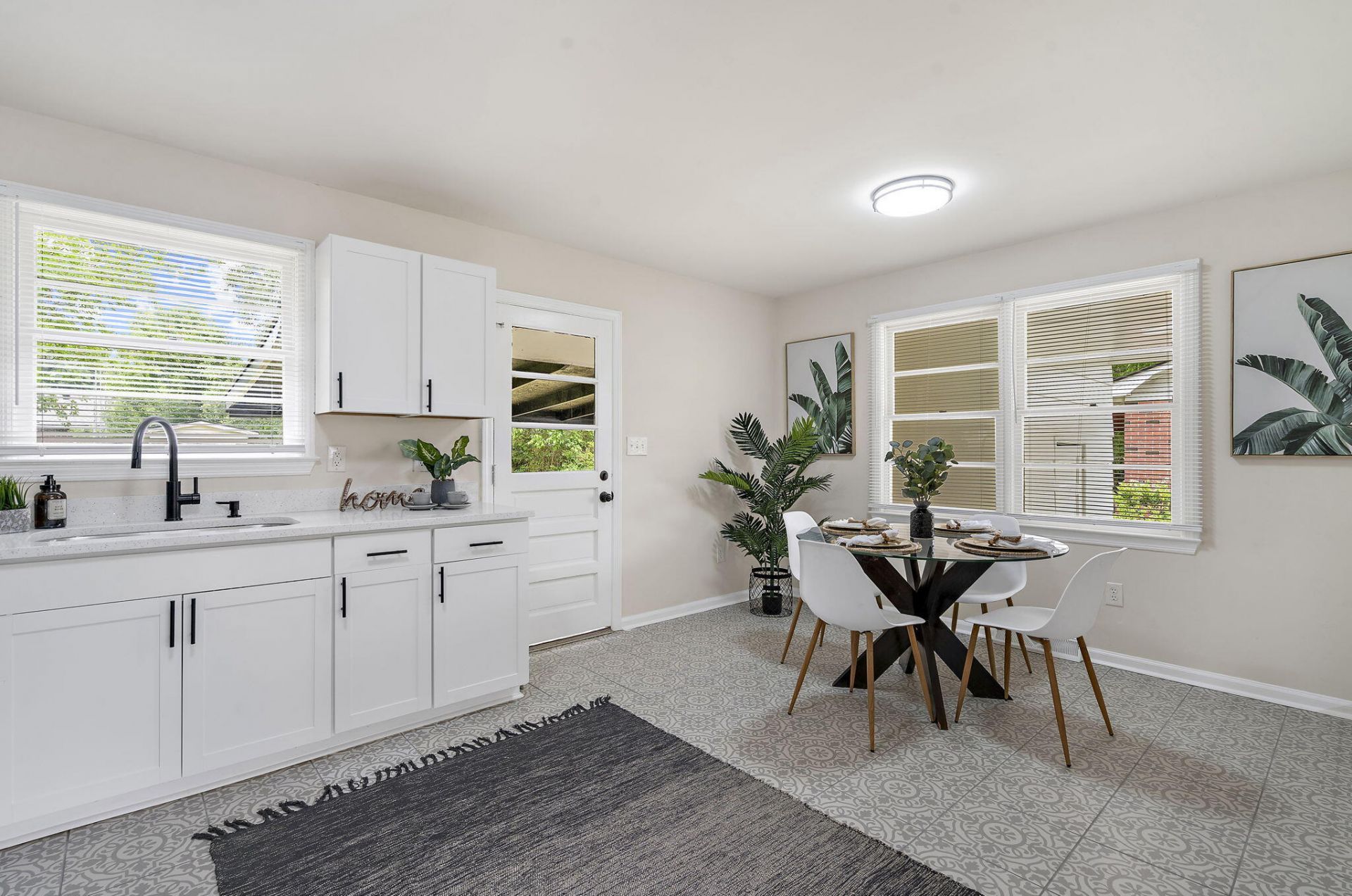 5304 Eileen Street Photo 18