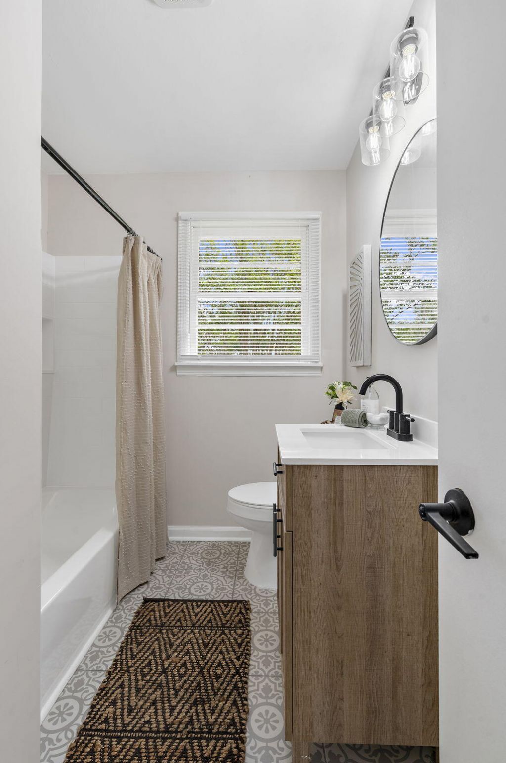 5304 Eileen Street Photo 25