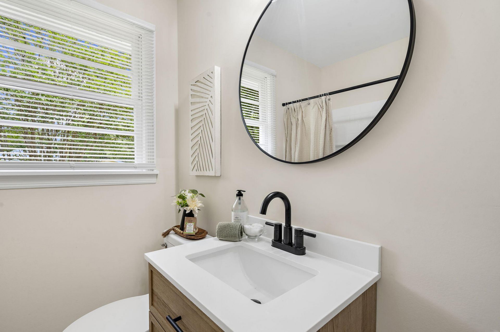 5304 Eileen Street Photo 26
