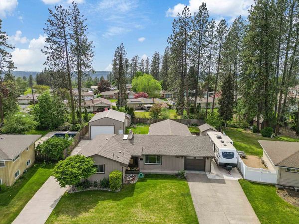 6621 N Moore St, Spokane, WA 99208