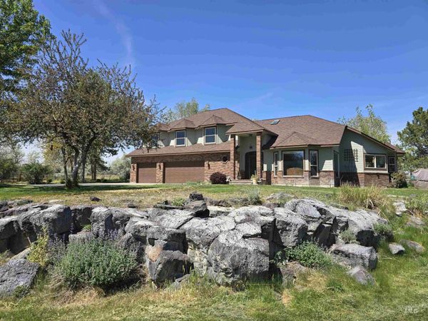 3228 Meadow Ridge Lane, Twin Falls, ID 83301