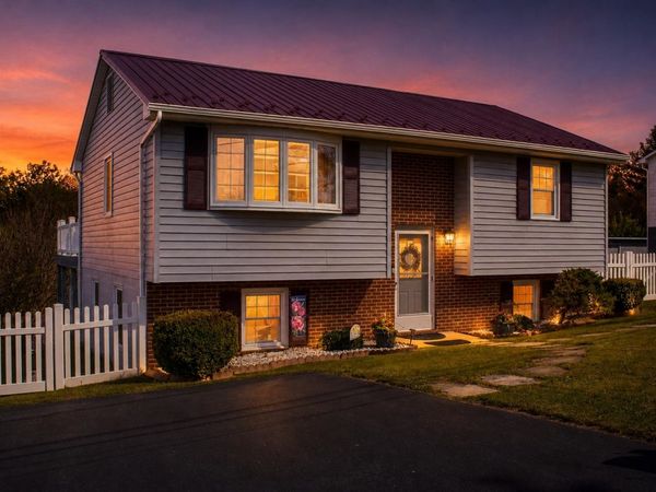 129 GREENVIEW DR, STAUNTON, VA 24401