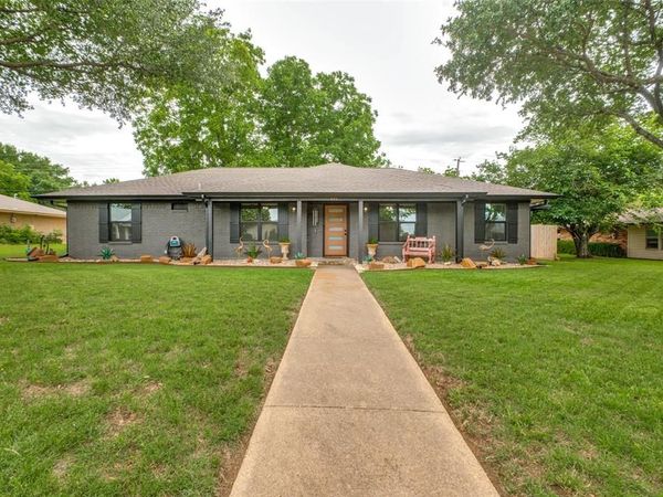 405 Stiles Drive, Midlothian, TX 76065