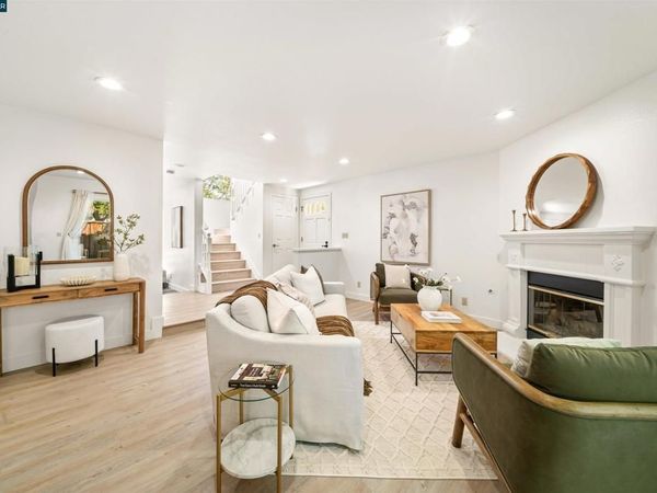 401 S Clovercrest Ln, San Ramon, CA 94582