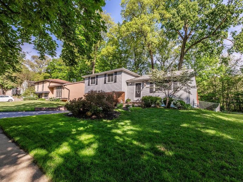 2986 Woodloop Lane, Columbus, OH 43204 Photo 2