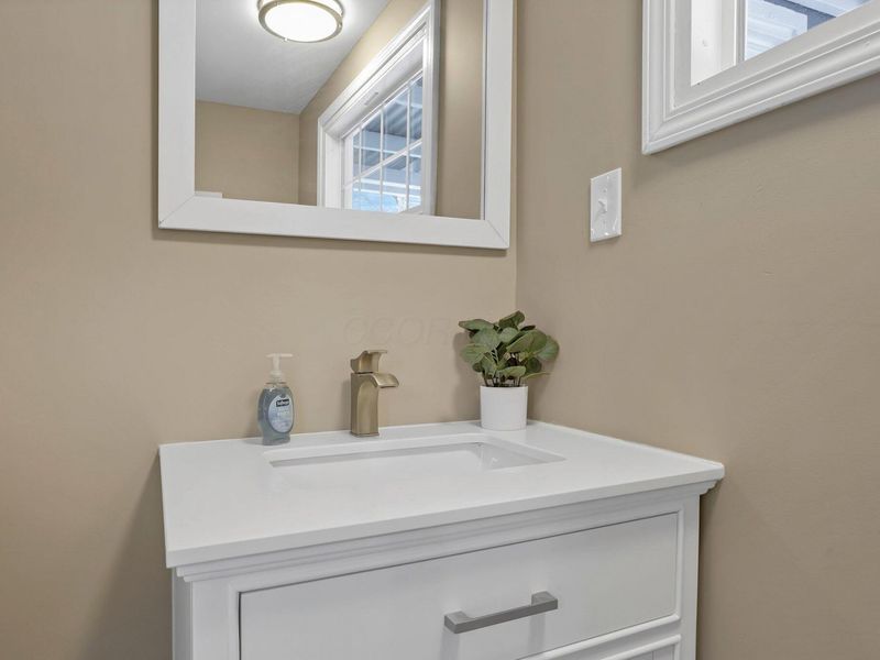 181 S Huron Avenue, Columbus, OH 43204 Photo 16