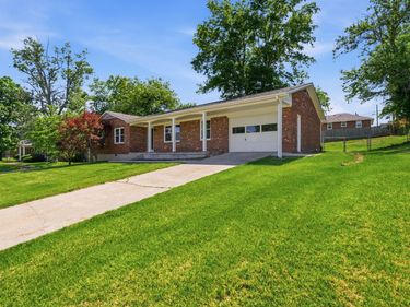 105 Robin Road, Nicholasville, KY 40356