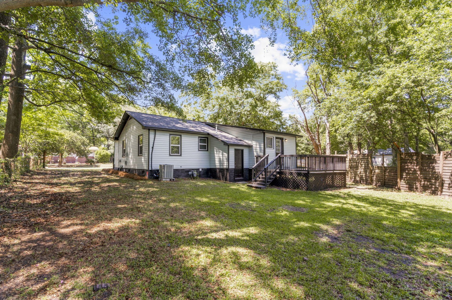 2649 Orchid Avenue Photo 20