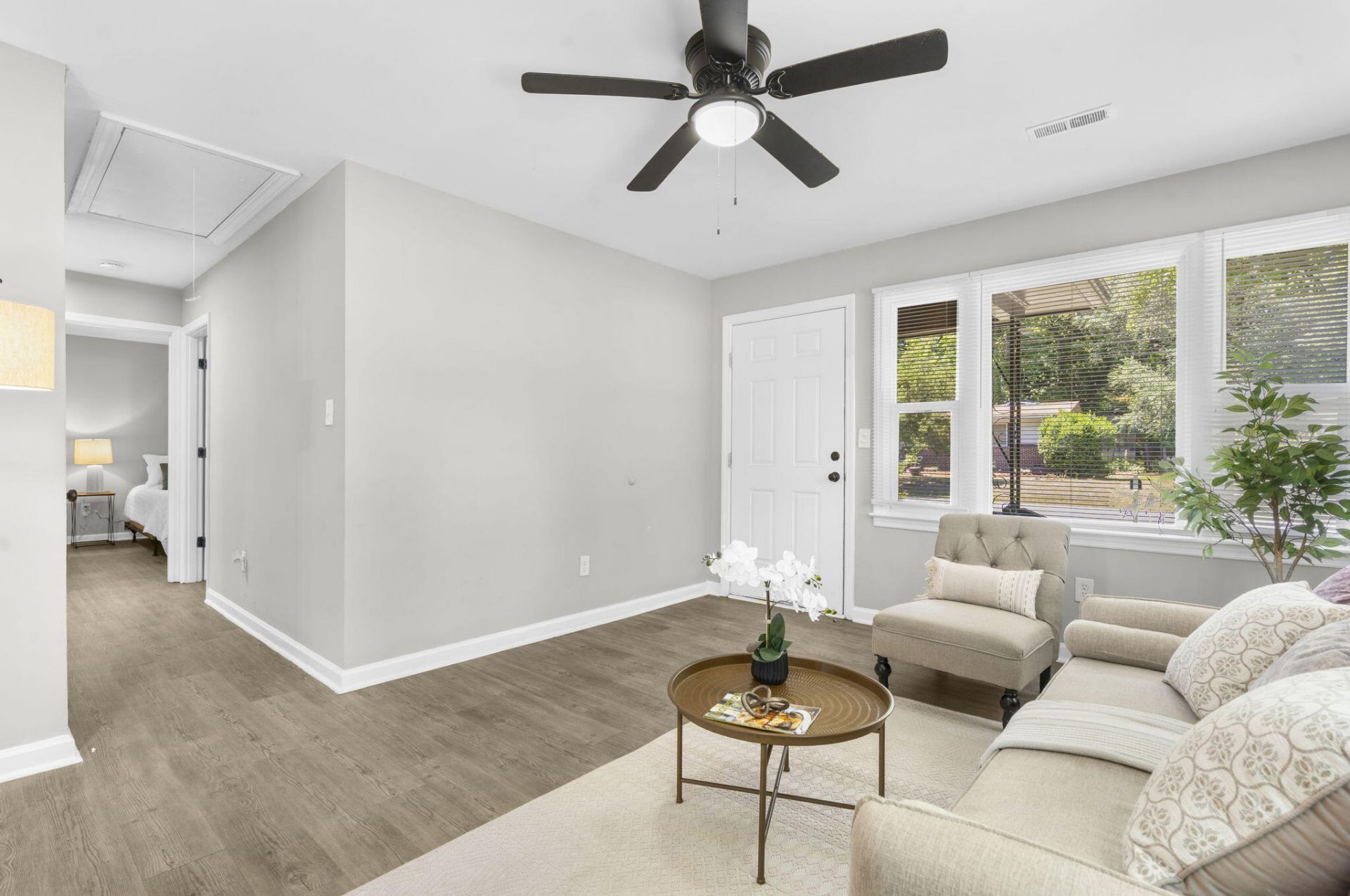 2649 Orchid Avenue Photo 6