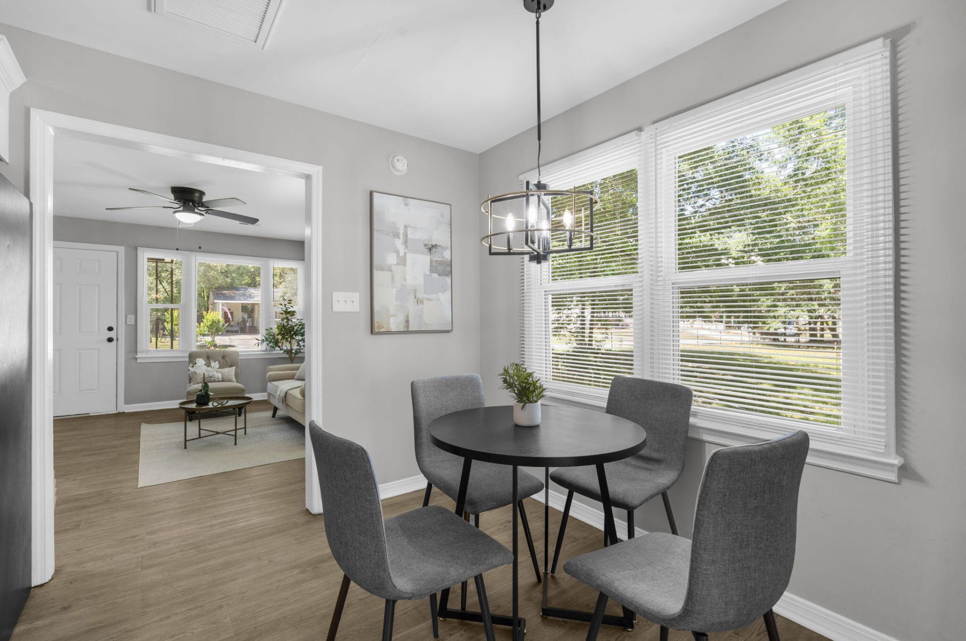 2649 Orchid Avenue Photo 8