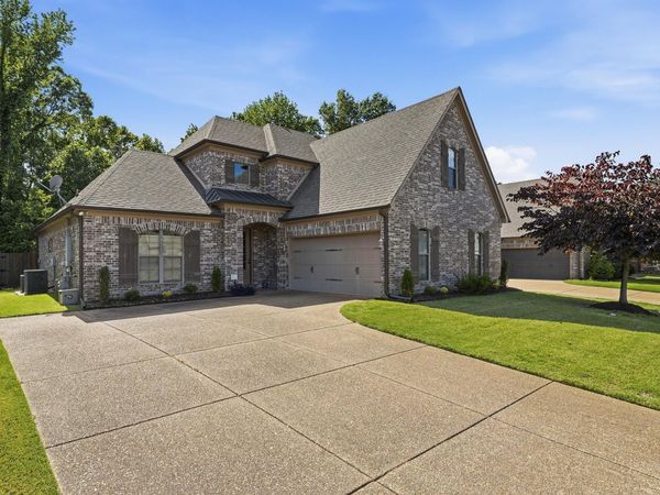 6007 GARRETT VALLEY LN, Arlington, TN 38002