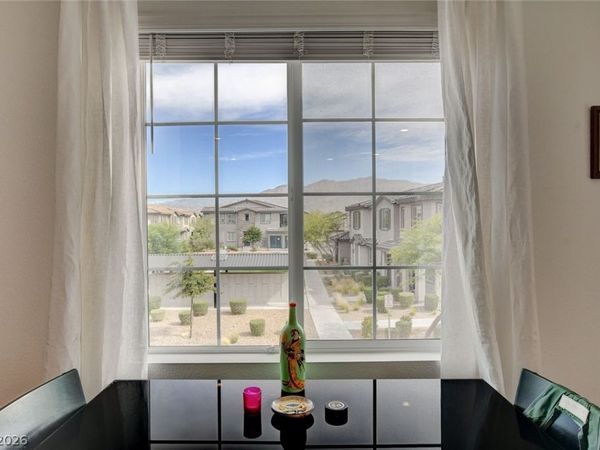 7330 Decatur , Unit 6, Las Vegas, NV 89131