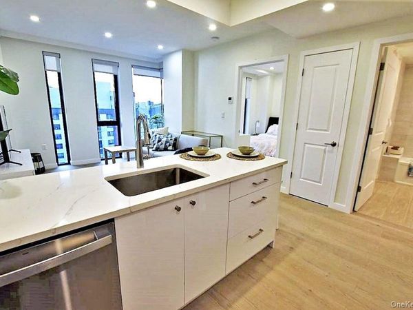 41-26 44th Street, Unit 8A, Sunnyside, NY 11104