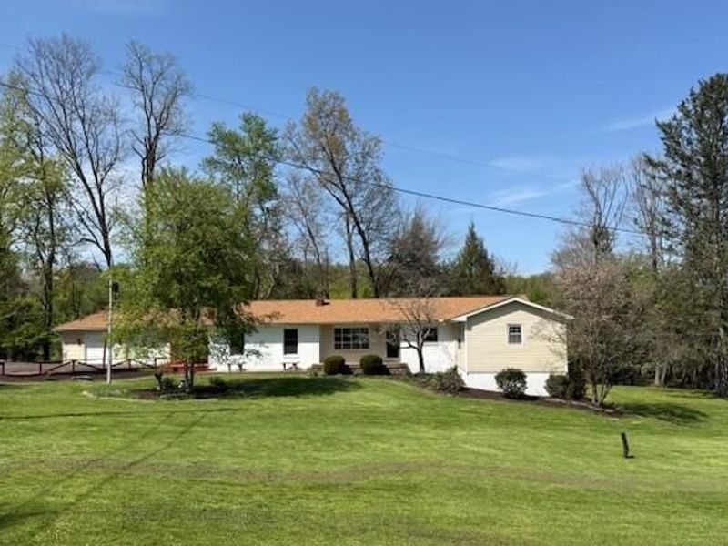 300 Eastlawn Circle , Zanesville, OH 43701 Photo 1