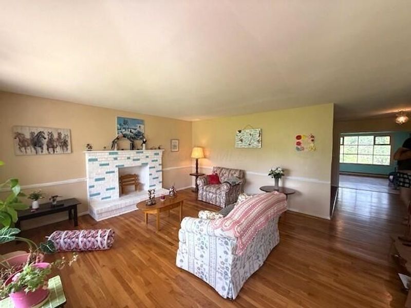 300 Eastlawn Circle , Zanesville, OH 43701 Photo 13