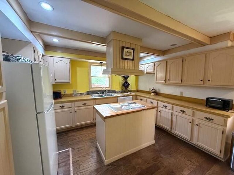 300 Eastlawn Circle , Zanesville, OH 43701 Photo 23