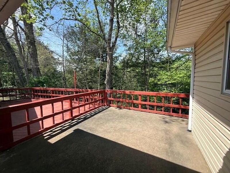 300 Eastlawn Circle , Zanesville, OH 43701 Photo 5