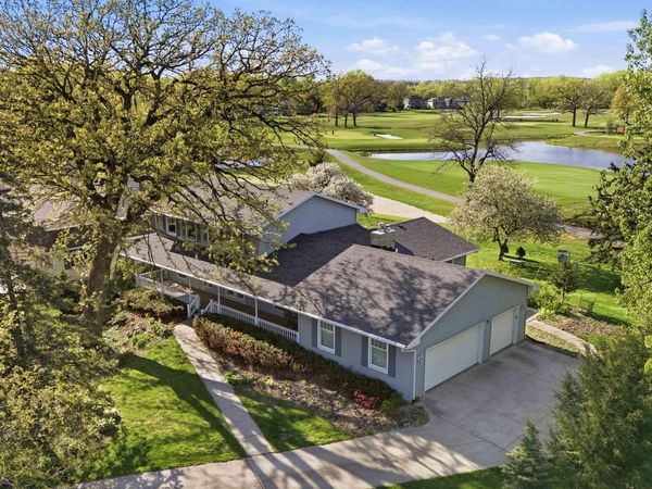 1542 Comanche Glen, Madison, WI 53704