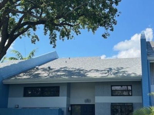 2800 S Oakland Forest Drive, Unit 2302, Oakland Park, FL 33309