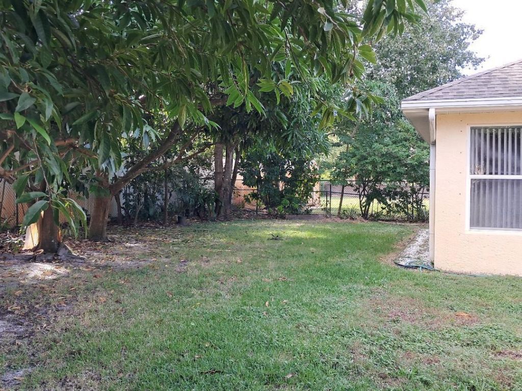 242 SW Amesbury Avenue, Port Saint Lucie, FL 34953 Photo