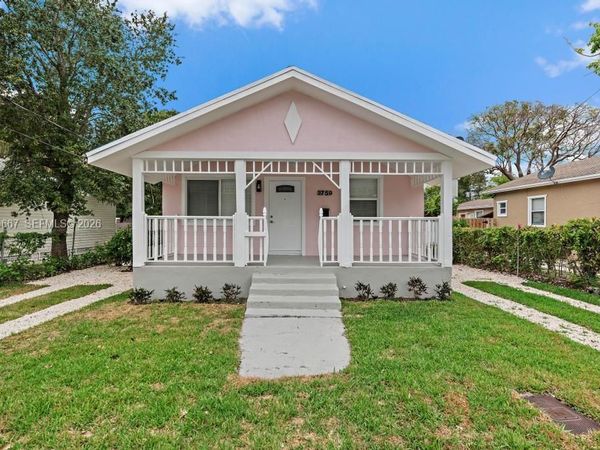 3759 Florida Ave , Coconut Grove, FL 33133