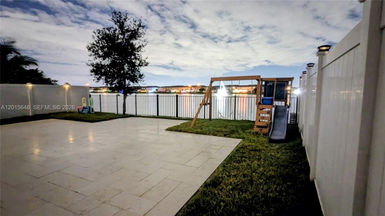 3460 W 103rd Ter, Hialeah, FL 33018 Photo