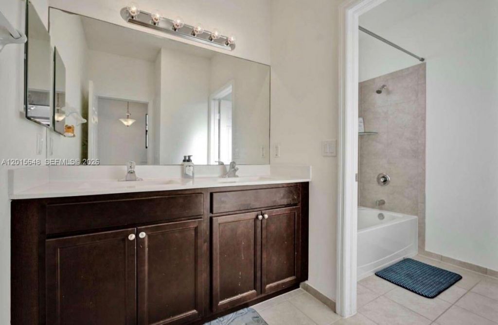 3460 W 103rd Ter, Hialeah, FL 33018 Photo