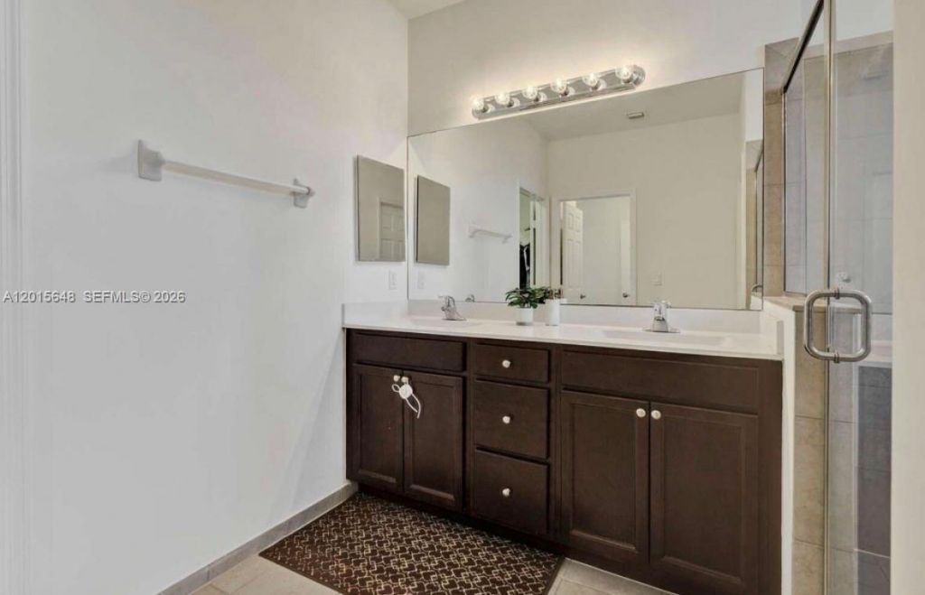 3460 W 103rd Ter, Hialeah, FL 33018 Photo