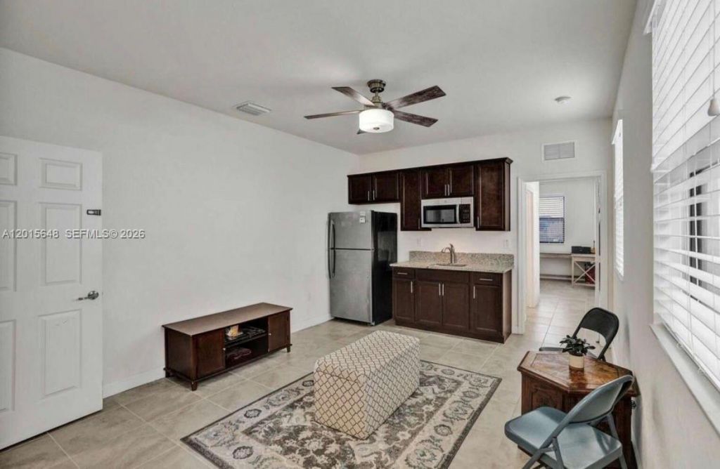 3460 W 103rd Ter, Hialeah, FL 33018 Photo