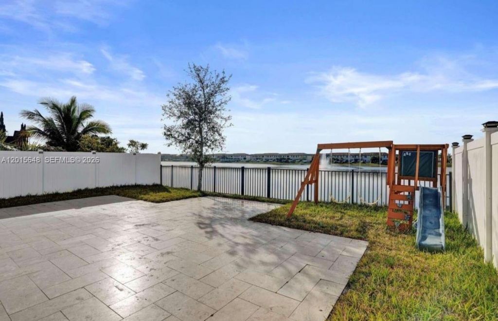 3460 W 103rd Ter, Hialeah, FL 33018 Photo