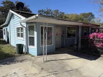 304 NW Oakland Cir Fort Walton Beach, FL 32548