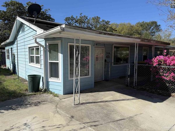 304 NW Oakland Cir, Ft Walton Beach, FL 32548